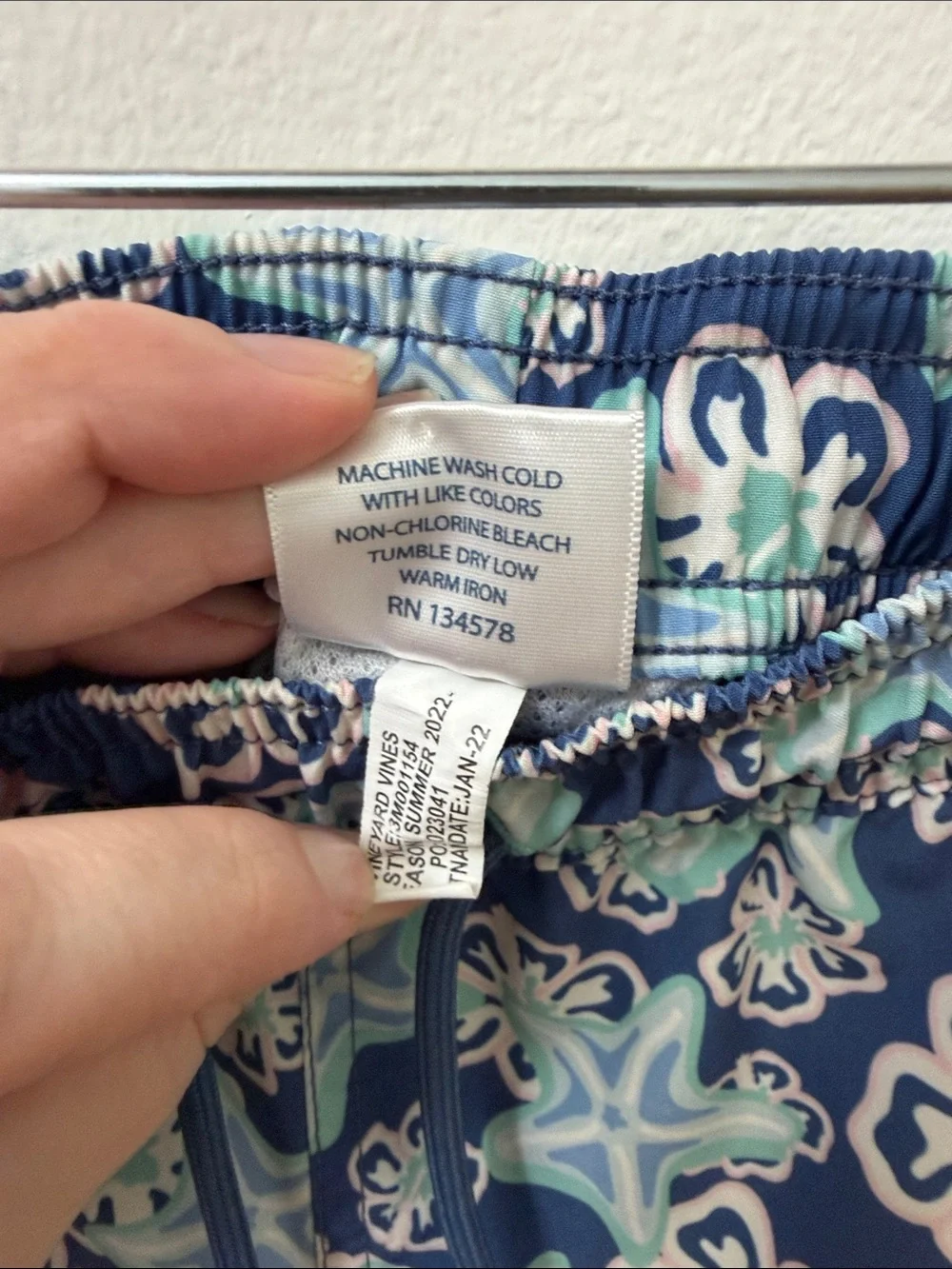 Vineyard Vines Navy Floral & Starfish Print Shorts
